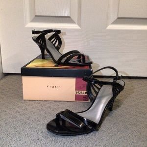 Size 8 Black Fioni heels